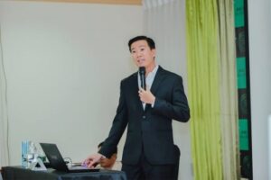 Nha Huan Luyen Vo Tuan Hai1